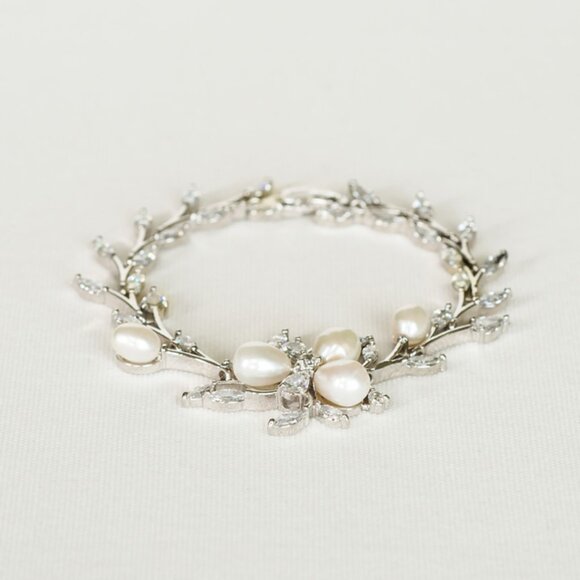 Freshwater Pearl Cubic Zirconia Bridal Bracelet, Gold, Silver or Rose Gold Color - Picture 3 of 5